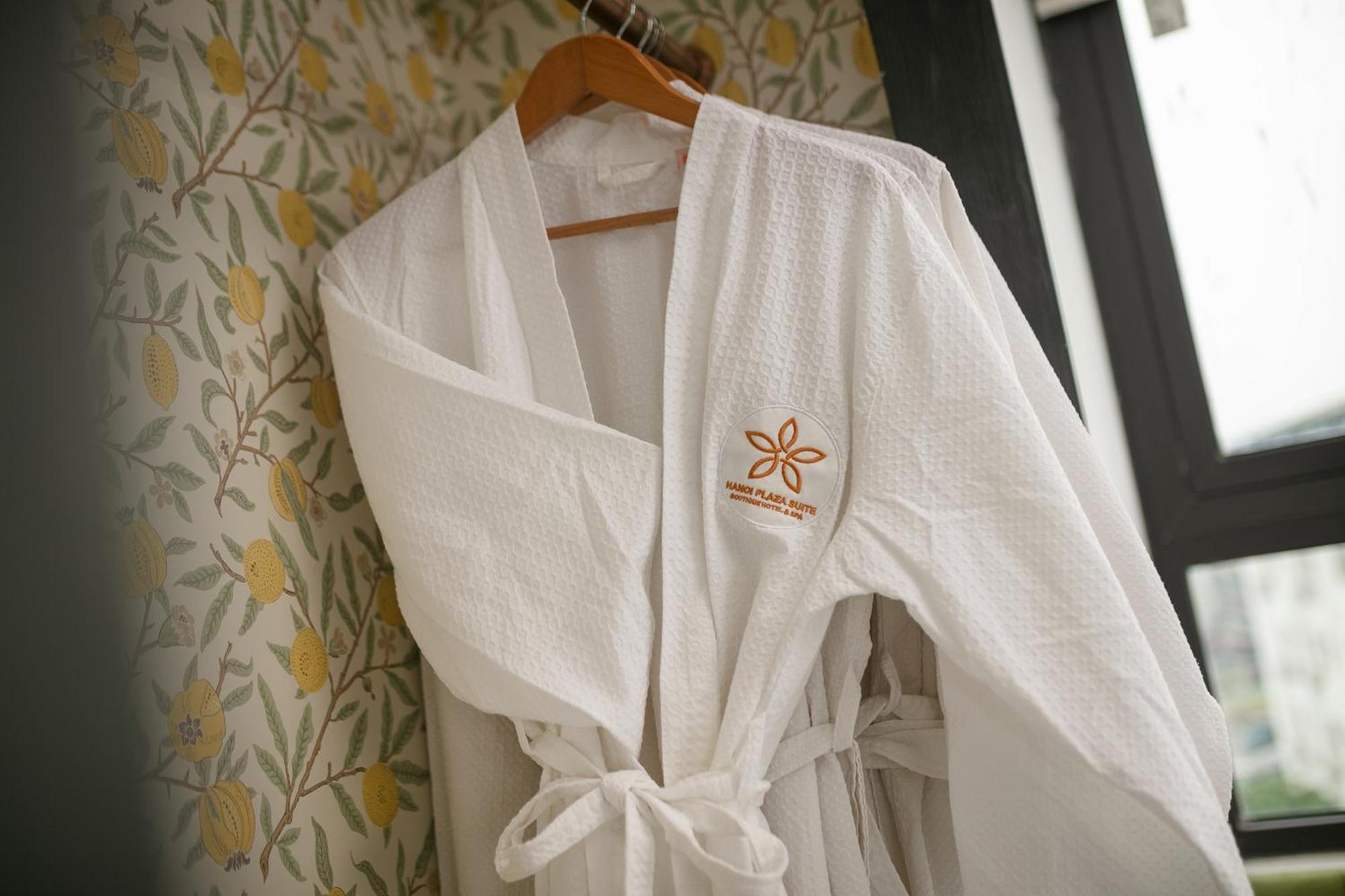Hanoi Plaza Suite Hotel & Spa Zewnętrze zdjęcie